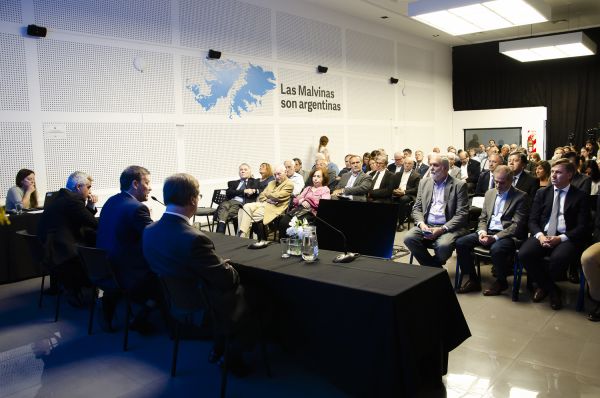 2025 12 02 PLENARIO 40 ANOS 0168